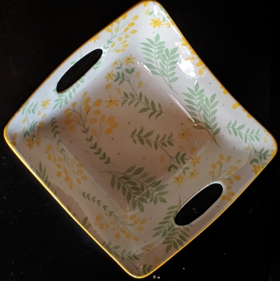 Brand New When in Spring Serving Platter - Picture 3 of 5